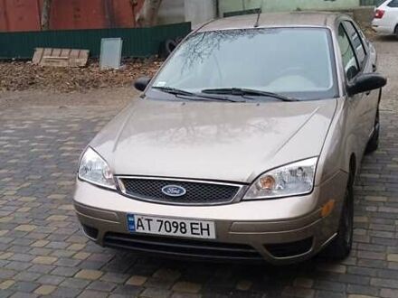 Форд Фокус 2005 в Яворове на Automoto.ua Серый Форд Фокус, объемом двигателя 2 л и пробегом 190 тыс. км за 3950 $, фото 1 на Automoto.ua
