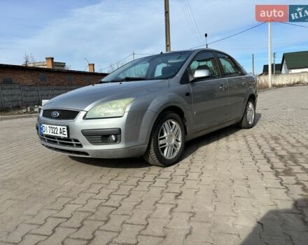 Сірий Форд Фокус, об'ємом двигуна 1.6 л та пробігом 273 тис. км за 3500 $, фото 1 на Automoto.ua