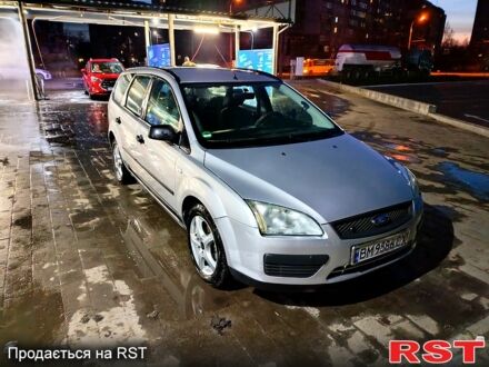 Форд Фокус 2005 у Сумах на Automoto.ua Сірий Форд Фокус, об'ємом двигуна 1.8 л та пробігом 207 тис. км за 4300 $, фото 1 на Automoto.ua