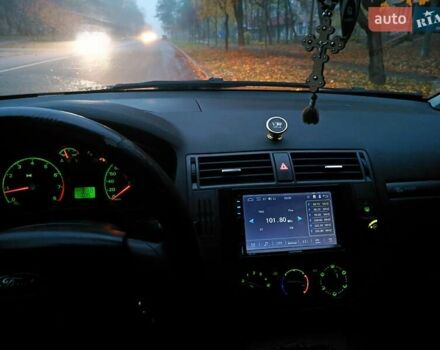 Сірий Форд Фокус, об'ємом двигуна 1.6 л та пробігом 300 тис. км за 4200 $, фото 1 на Automoto.ua