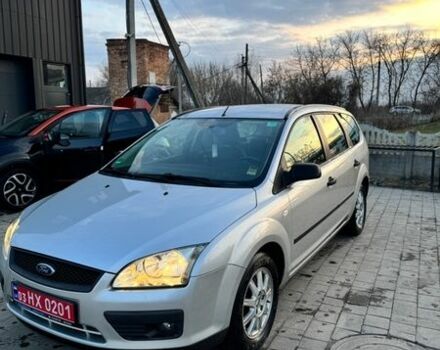 Серый Форд Фокус, объемом двигателя 1.6 л и пробегом 165 тыс. км за 4500 $, фото 1 на Automoto.ua