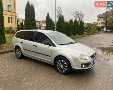Сірий Форд Фокус, об'ємом двигуна 1.6 л та пробігом 250 тис. км за 4100 $, фото 1 на Automoto.ua