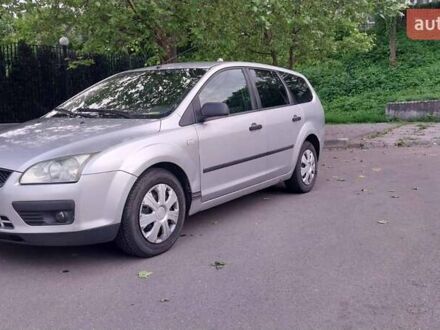 Форд Фокус 2005 у Черкасах на Automoto.ua Сірий Форд Фокус, об'ємом двигуна 1.6 л та пробігом 237 тис. км за 4000 $, фото 1 на Automoto.ua
