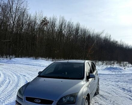 Сірий Форд Фокус, об'ємом двигуна 2 л та пробігом 385 тис. км за 3800 $, фото 1 на Automoto.ua