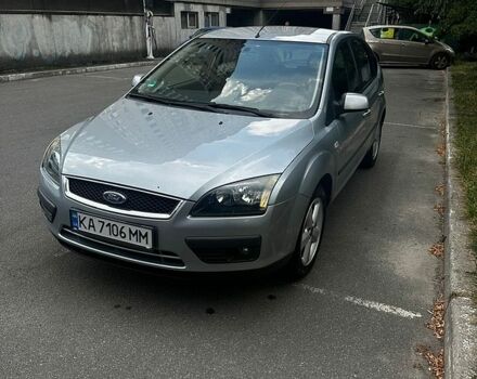 Сірий Форд Фокус, об'ємом двигуна 1.6 л та пробігом 223 тис. км за 4200 $, фото 1 на Automoto.ua