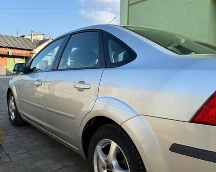 Серый Форд Фокус, объемом двигателя 1.6 л и пробегом 168 тыс. км за 5200 $, фото 1 на Automoto.ua