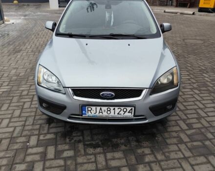 Серый Форд Фокус, объемом двигателя 1.6 л и пробегом 500 тыс. км за 2095 $, фото 1 на Automoto.ua