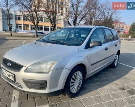 Серый Форд Фокус, объемом двигателя 1.56 л и пробегом 284 тыс. км за 3200 $, фото 1 на Automoto.ua