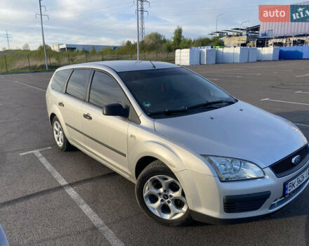 Сірий Форд Фокус, об'ємом двигуна 1.6 л та пробігом 251 тис. км за 4500 $, фото 1 на Automoto.ua