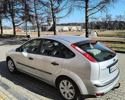 Сірий Форд Фокус, об'ємом двигуна 1.6 л та пробігом 227 тис. км за 4300 $, фото 1 на Automoto.ua