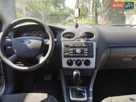 Форд Фокус 2005 в Глухове на Automoto.ua Серый Форд Фокус, объемом двигателя 1.56 л и пробегом 229 тыс. км за 5500 $, фото 1 на Automoto.ua