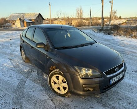Сірий Форд Фокус, об'ємом двигуна 1.6 л та пробігом 320 тис. км за 3550 $, фото 1 на Automoto.ua