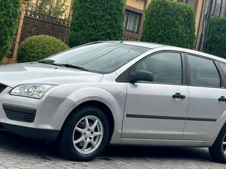 Форд Фокус 2005 в Ровно на Automoto.ua Серый Форд Фокус, объемом двигателя 1.6 л и пробегом 202 тыс. км за 4350 $, фото 1 на Automoto.ua