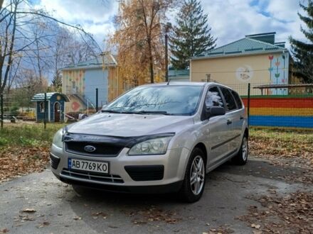 Серый Форд Фокус, объемом двигателя 1.6 л и пробегом 400 тыс. км за 4099 $, фото 1 на Automoto.ua