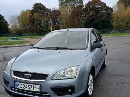 Форд Фокус 2005 в Владимир-Волынский на Automoto.ua Серый Форд Фокус, объемом двигателя 1.6 л и пробегом 216 тыс. км за 4000 $, фото 1 на Automoto.ua