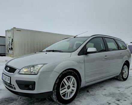 Серый Форд Фокус, объемом двигателя 1.6 л и пробегом 181 тыс. км за 4000 $, фото 1 на Automoto.ua