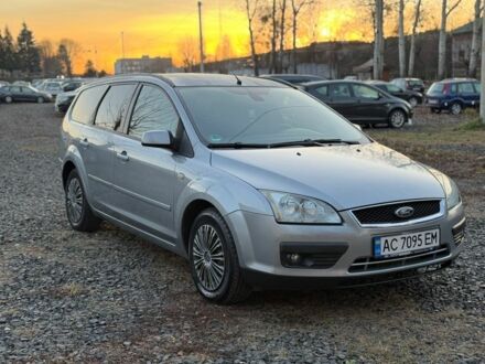 Сірий Форд Фокус, об'ємом двигуна 1.6 л та пробігом 224 тис. км за 3750 $, фото 1 на Automoto.ua