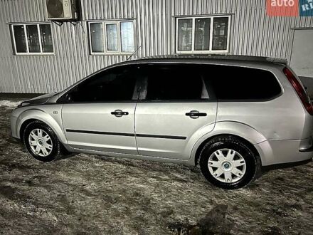 Сірий Форд Фокус, об'ємом двигуна 1.6 л та пробігом 270 тис. км за 4600 $, фото 1 на Automoto.ua