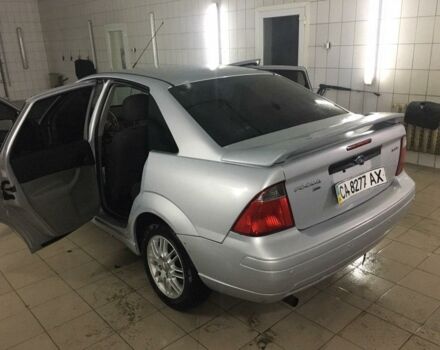 Сірий Форд Фокус, об'ємом двигуна 2 л та пробігом 160 тис. км за 4500 $, фото 1 на Automoto.ua