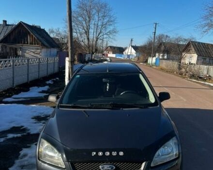 Серый Форд Фокус, объемом двигателя 1.6 л и пробегом 210 тыс. км за 4700 $, фото 1 на Automoto.ua