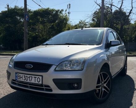 Сірий Форд Фокус, об'ємом двигуна 1.6 л та пробігом 212 тис. км за 5500 $, фото 1 на Automoto.ua
