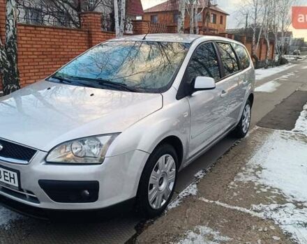 Серый Форд Фокус, объемом двигателя 1.8 л и пробегом 227 тыс. км за 4900 $, фото 1 на Automoto.ua