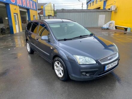 Форд Фокус 2006 у Луцьку на Automoto.ua Сірий Форд Фокус, об'ємом двигуна 1.6 л та пробігом 339 тис. км за 4500 $, фото 1 на Automoto.ua