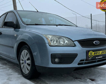 Серый Форд Фокус, объемом двигателя 1.6 л и пробегом 307 тыс. км за 4200 $, фото 1 на Automoto.ua