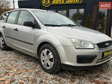 Сірий Форд Фокус, об'ємом двигуна 1.56 л та пробігом 299 тис. км за 3800 $, фото 1 на Automoto.ua