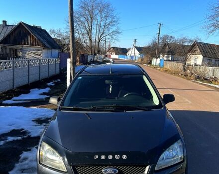 Сірий Форд Фокус, об'ємом двигуна 1.6 л та пробігом 210 тис. км за 4500 $, фото 1 на Automoto.ua