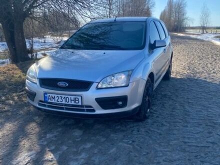 Серый Форд Фокус, объемом двигателя 1.8 л и пробегом 263 тыс. км за 4600 $, фото 1 на Automoto.ua