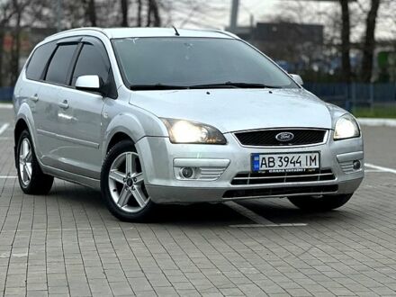 Серый Форд Фокус, объемом двигателя 1.6 л и пробегом 295 тыс. км за 3399 $, фото 1 на Automoto.ua
