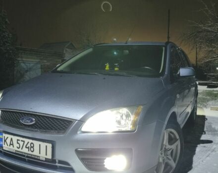 Серый Форд Фокус, объемом двигателя 1.6 л и пробегом 380 тыс. км за 3700 $, фото 1 на Automoto.ua