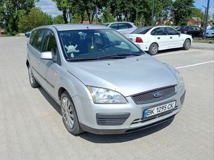 Сірий Форд Фокус, об'ємом двигуна 1.8 л та пробігом 280 тис. км за 3800 $, фото 1 на Automoto.ua