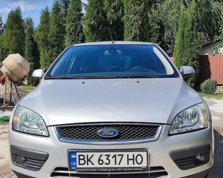 Сірий Форд Фокус, об'ємом двигуна 1.8 л та пробігом 337 тис. км за 4600 $, фото 1 на Automoto.ua