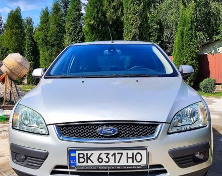 Сірий Форд Фокус, об'ємом двигуна 1.8 л та пробігом 337 тис. км за 4400 $, фото 1 на Automoto.ua
