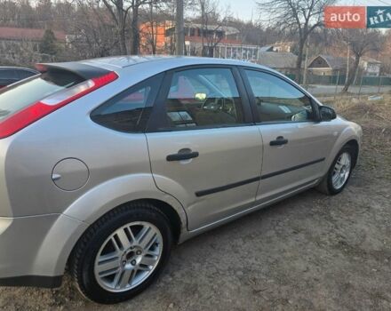 Сірий Форд Фокус, об'ємом двигуна 1.6 л та пробігом 250 тис. км за 4100 $, фото 1 на Automoto.ua