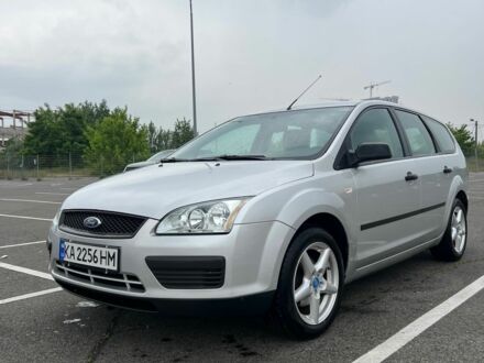 Форд Фокус 2006 в Киеве на Automoto.ua Серый Форд Фокус, объемом двигателя 1.6 л и пробегом 157 тыс. км за 4675 $, фото 1 на Automoto.ua