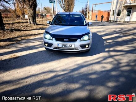 Серый Форд Фокус, объемом двигателя 1.6 л и пробегом 316 тыс. км за 4700 $, фото 1 на Automoto.ua