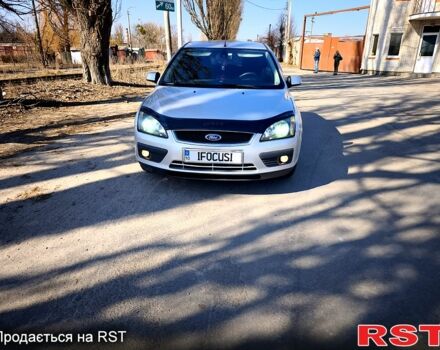 Серый Форд Фокус, объемом двигателя 1.6 л и пробегом 316 тыс. км за 4700 $, фото 1 на Automoto.ua