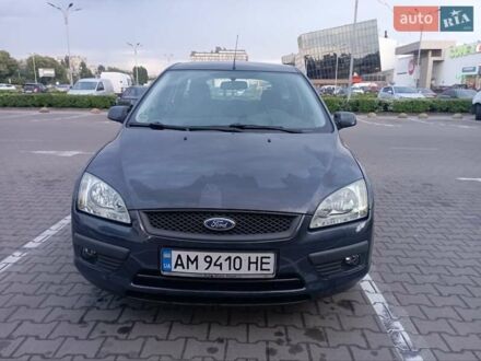 Форд Фокус 2006 в Житомире на Automoto.ua Серый Форд Фокус, объемом двигателя 1.6 л и пробегом 207 тыс. км за 4600 $, фото 1 на Automoto.ua
