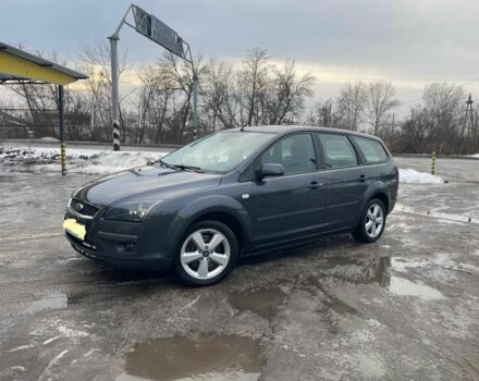 Серый Форд Фокус, объемом двигателя 1.8 л и пробегом 337 тыс. км за 2500 $, фото 1 на Automoto.ua