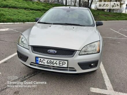 Форд Фокус 2006 в Луцке на Automoto.ua Серый Форд Фокус, объемом двигателя 1.6 л и пробегом 311 тыс. км за 4800 $, фото 1 на Automoto.ua