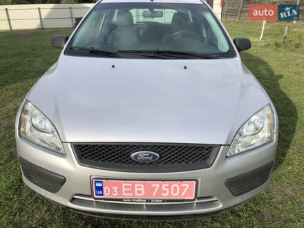 Серый Форд Фокус, объемом двигателя 1.6 л и пробегом 211 тыс. км за 4900 $, фото 1 на Automoto.ua