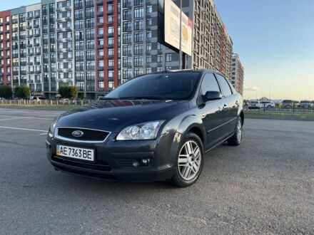 Форд Фокус 2006 у Києві на Automoto.ua Сірий Форд Фокус, об'ємом двигуна 0 л та пробігом 296 тис. км за 4500 $, фото 1 на Automoto.ua
