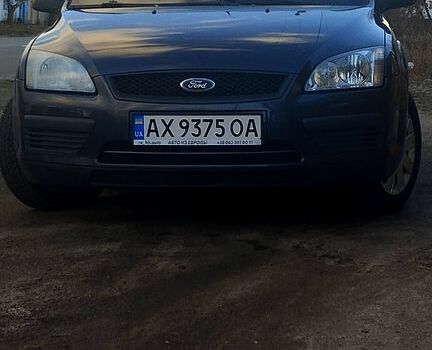 Серый Форд Фокус, объемом двигателя 1.6 л и пробегом 233 тыс. км за 4850 $, фото 1 на Automoto.ua