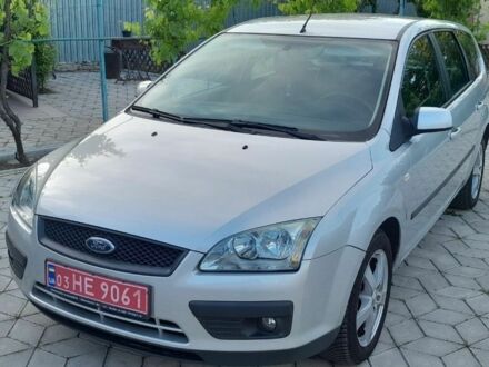 Форд Фокус 2006 в Херсоне на Automoto.ua Серый Форд Фокус, объемом двигателя 1.4 л и пробегом 211 тыс. км за 4600 $, фото 1 на Automoto.ua