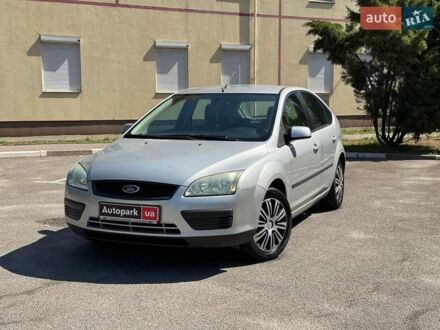 Форд Фокус 2006 в Запорожье на Automoto.ua Серый Форд Фокус, объемом двигателя 1.6 л и пробегом 263 тыс. км за 4690 $, фото 1 на Automoto.ua