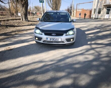 Серый Форд Фокус, объемом двигателя 1.6 л и пробегом 316 тыс. км за 4700 $, фото 1 на Automoto.ua