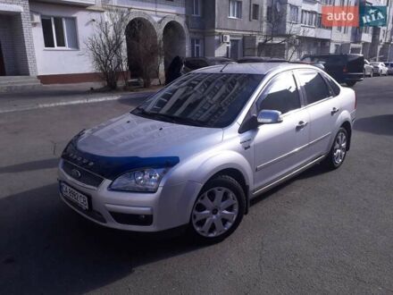 Форд Фокус 2006 в Черкассах на Automoto.ua Серый Форд Фокус, объемом двигателя 1.6 л и пробегом 167 тыс. км за 5500 $, фото 1 на Automoto.ua
